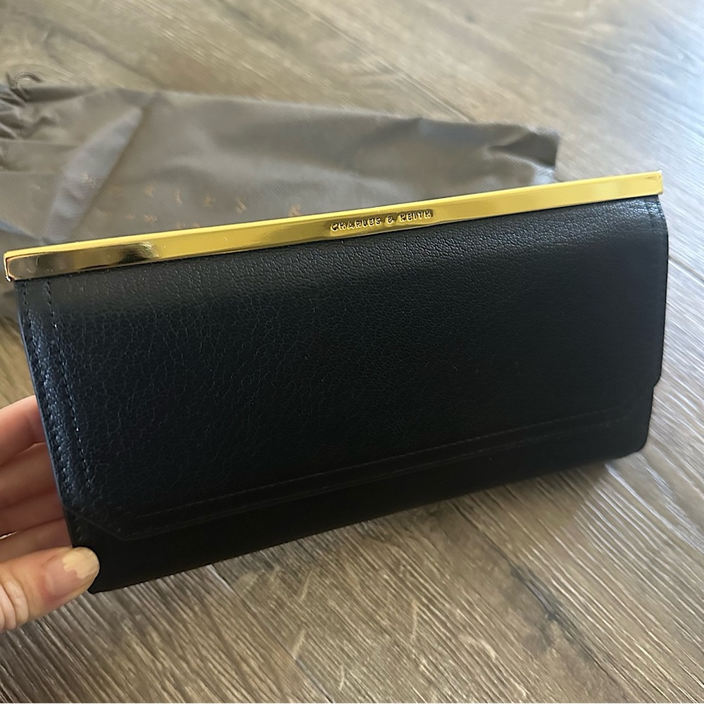 Charles & Keith black and gold wallet- brand new!